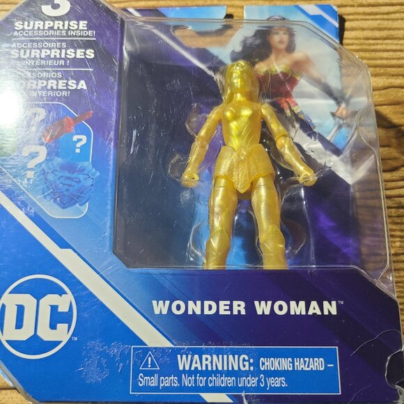 Golden Wonder Woman DC Figure (NEW) Damaged Box - Picture 2 of 4